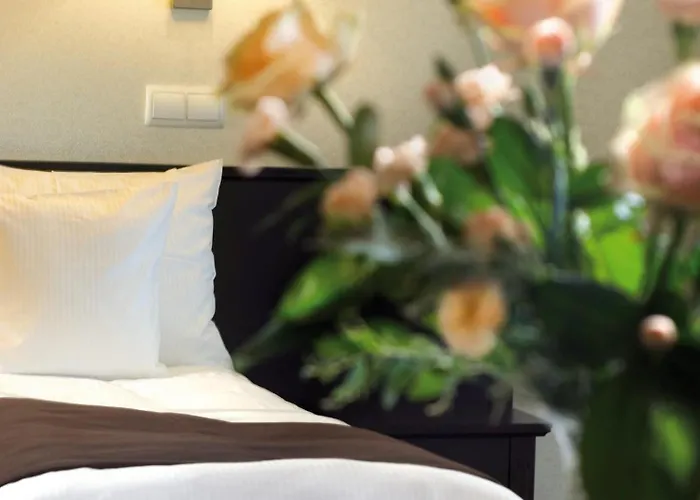 Hotel Senator
