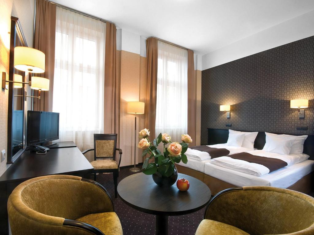 Senator Hotel 4*